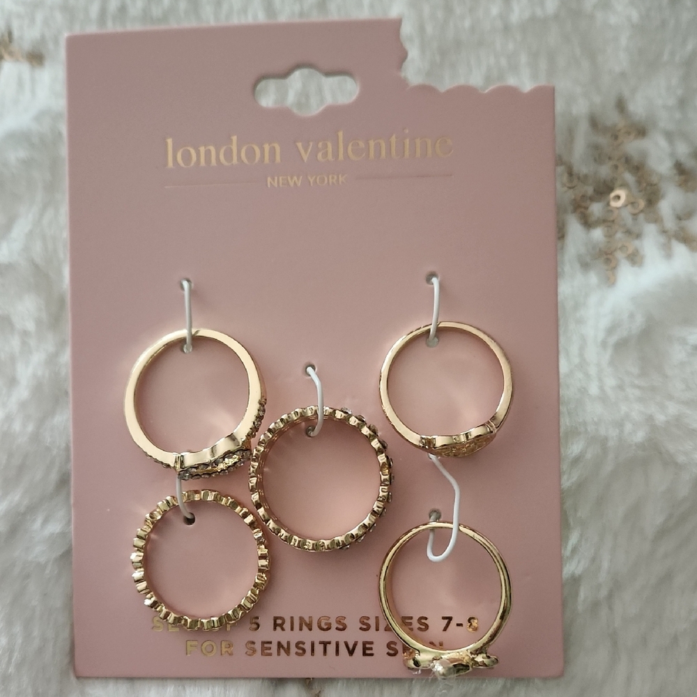 GOLD TONE rings